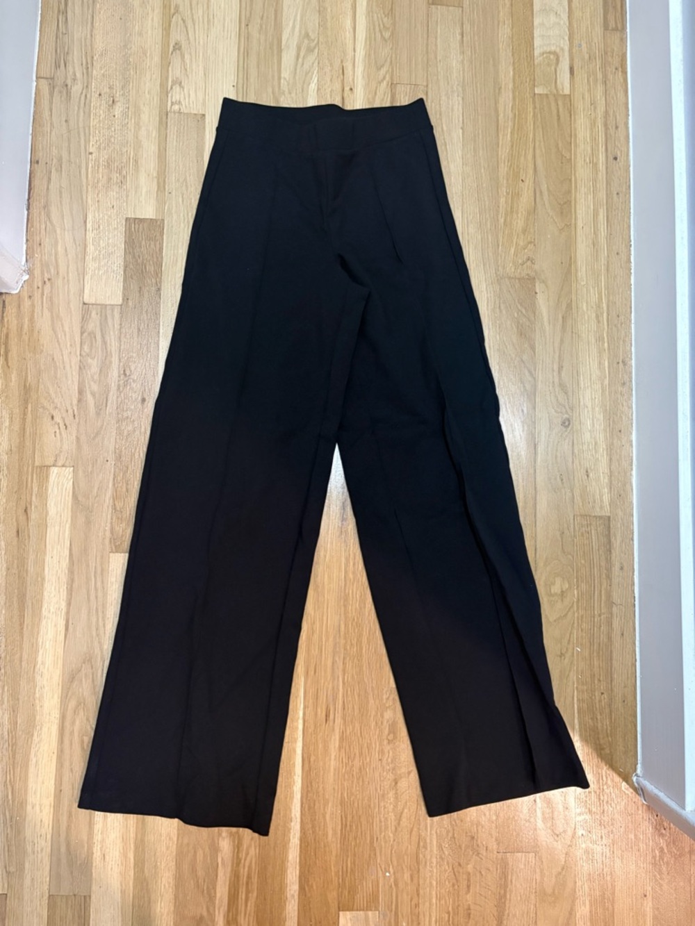 Small (Tall) NWOT Old Navy Stevie Pull On Wide Leg Pants